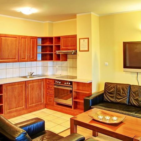 Apartamenty & Restauracja Janus Ełk Exterior foto